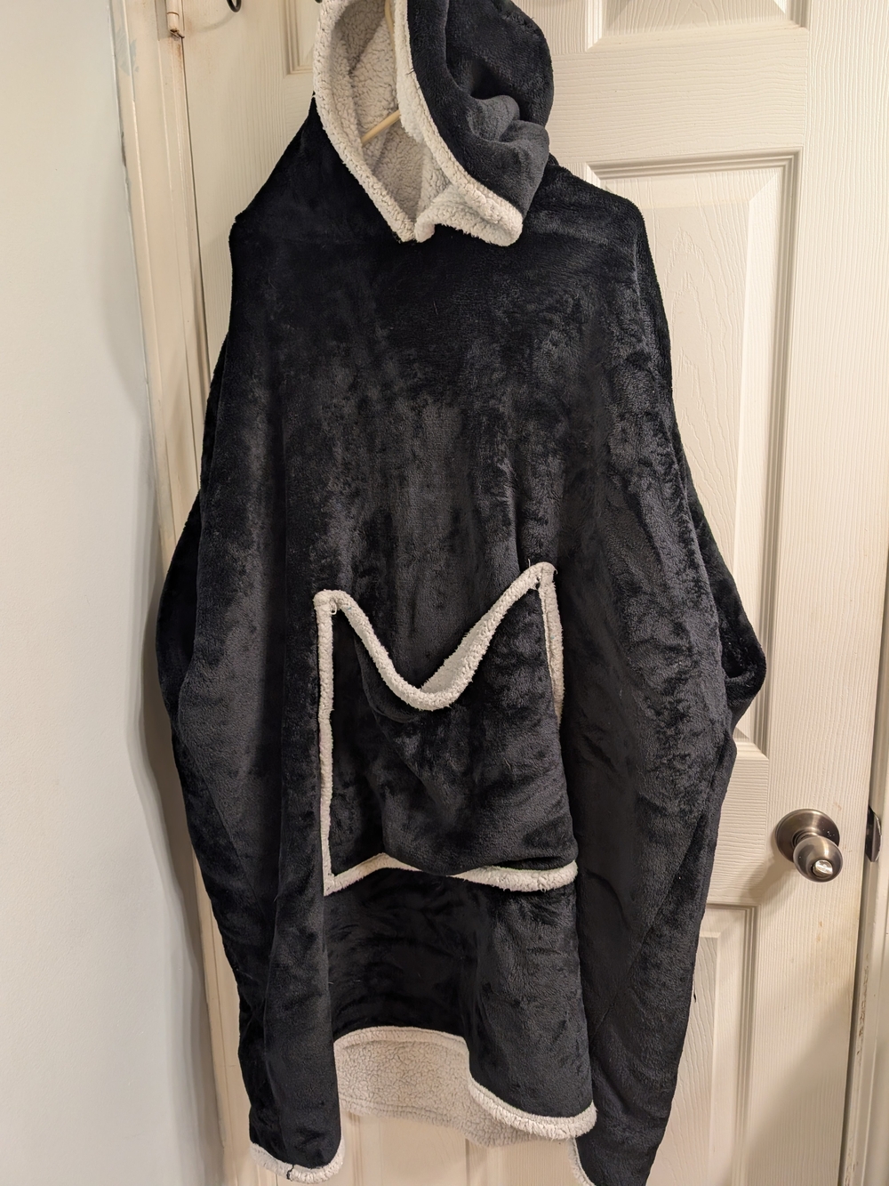 Plush  Hooded  Oversized Wearable  Blanket Jacket   - Black